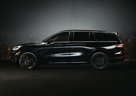 A 2024 Lincoln Aviator® SUV is shown in the Infinite Black exterior color | Beck Lincoln in Palatka FL